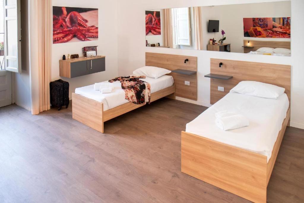 King Room with Balcony photo 3