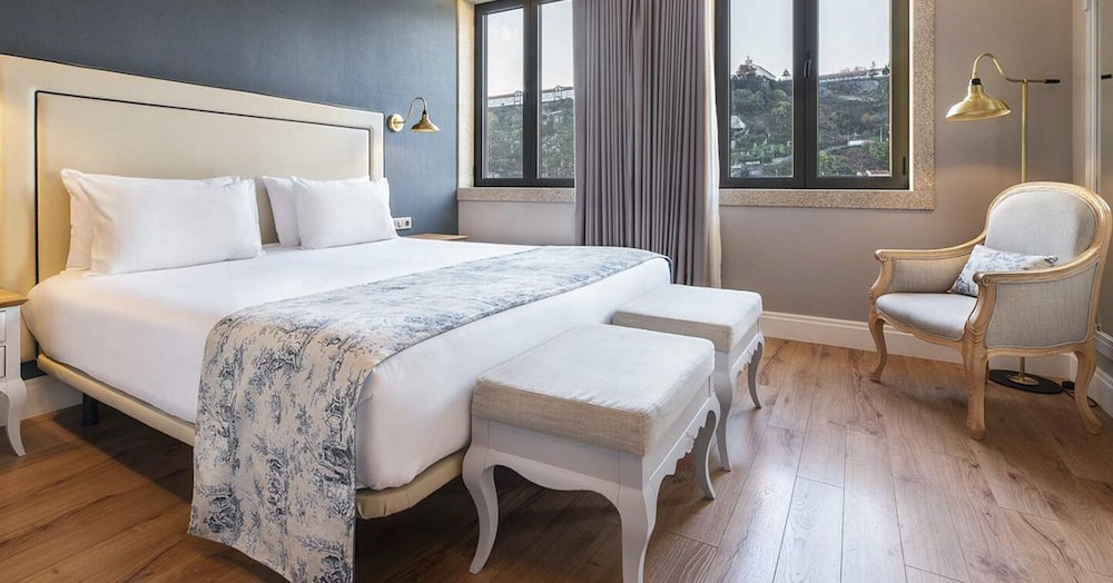 Double Room, River View