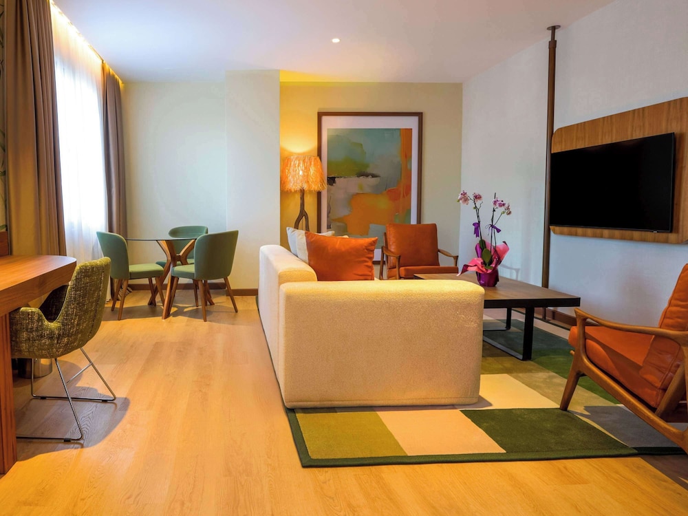 Standard Suite, 1 Double Bed with Sofa bed, Connecting Rooms photo 2