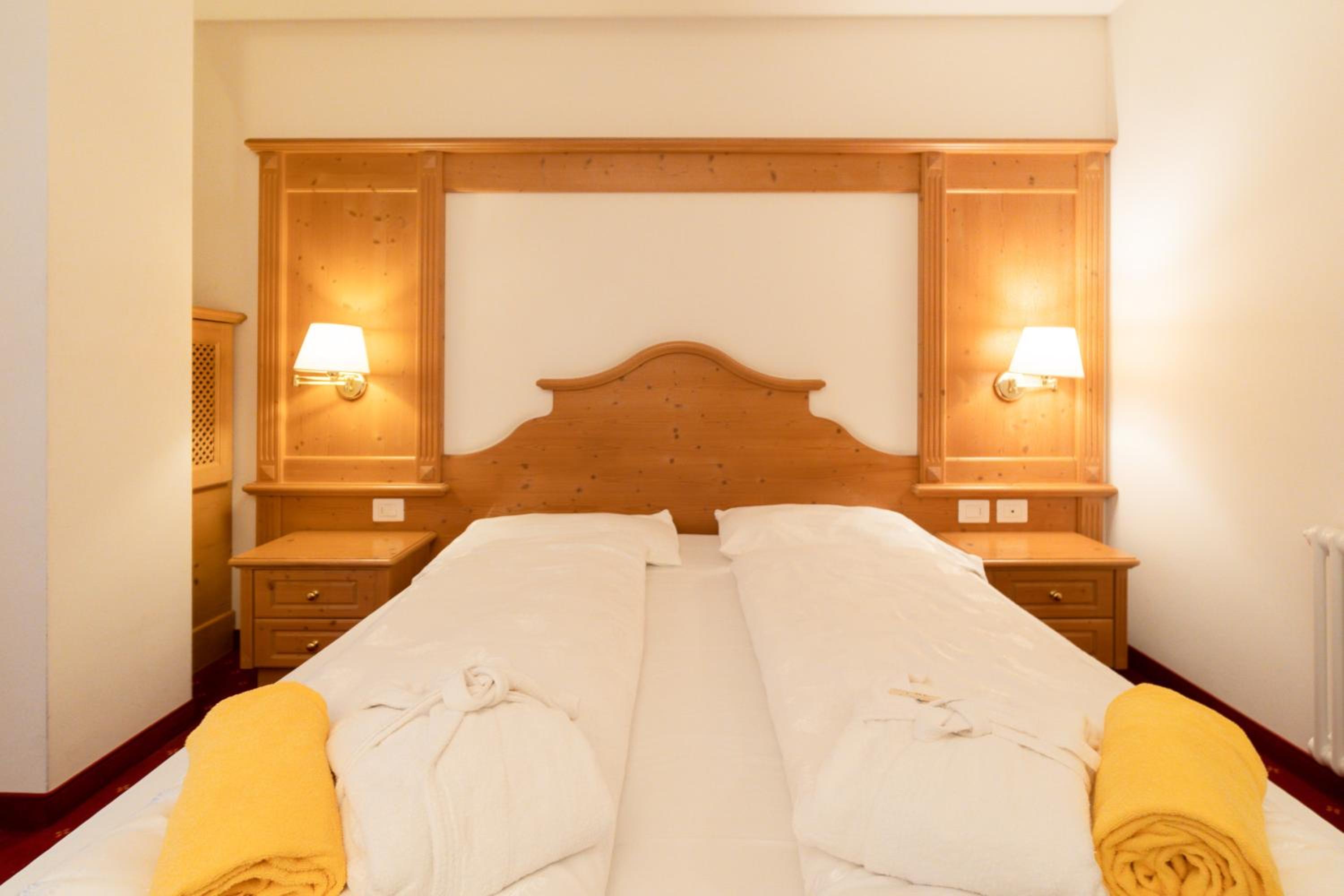 Deluxe Triple Room photo 1