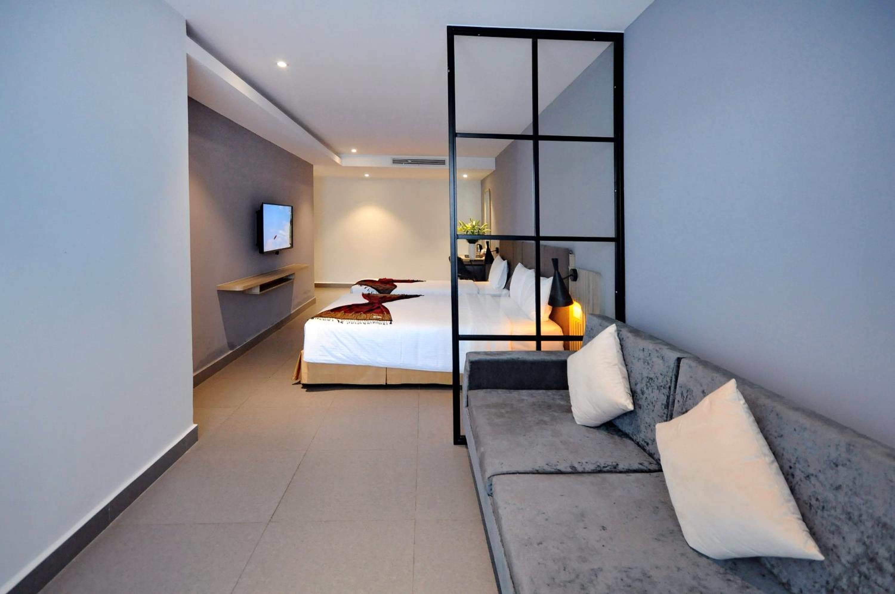 Queen Room with Sea View photo 3