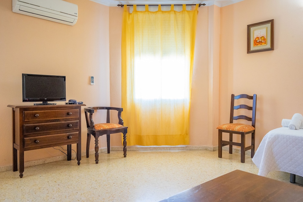Comfort Triple Room - Photo 20