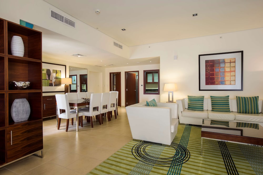 2 Bedroom Family Suite With Balcony