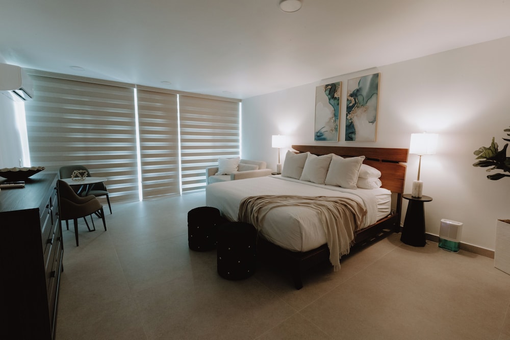 Family Studio, Beach View