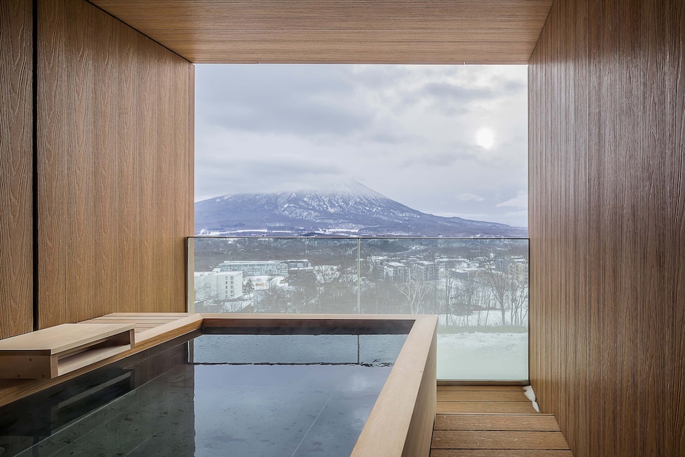 King Suite with Onsen, Non Smoking photo 2