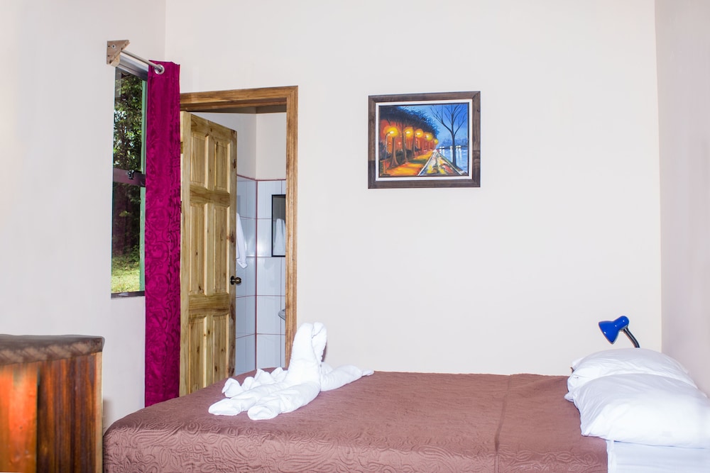 Deluxe Double Room, 1 Double Bed, Non Smoking photo 2