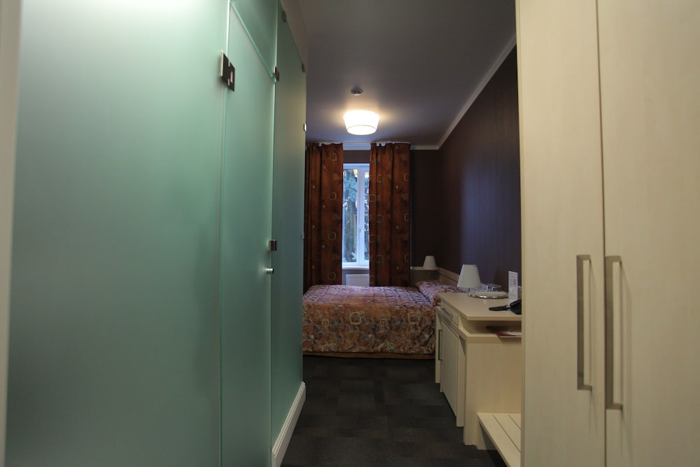 Standard Double or Twin Room photo 1