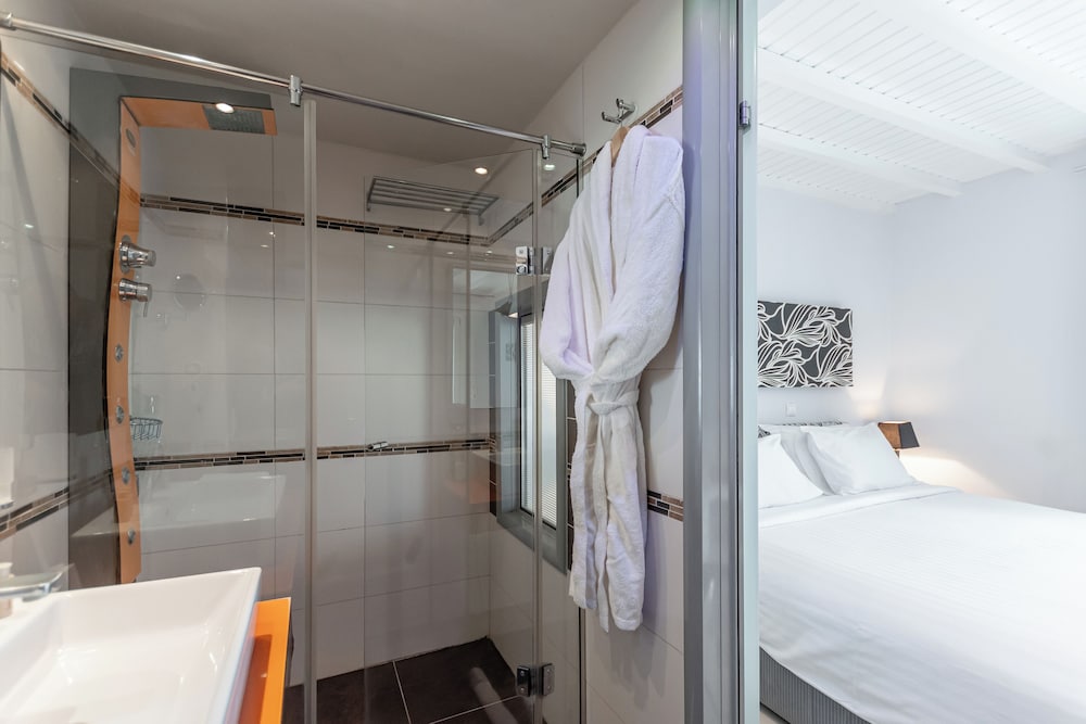 Superior Room, Garden View - Photo 5