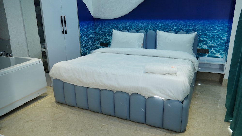 Greece Room