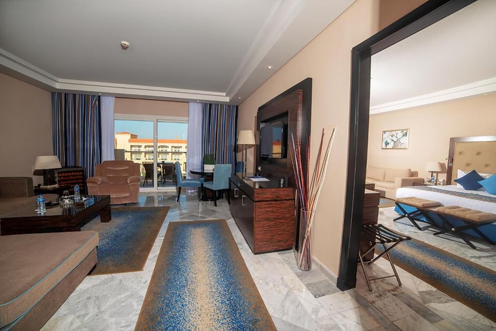 Junior Suite, Sea View photo 3