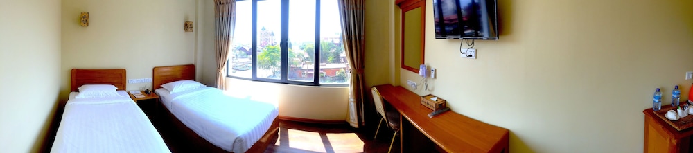 Standard Twin Room photo 1
