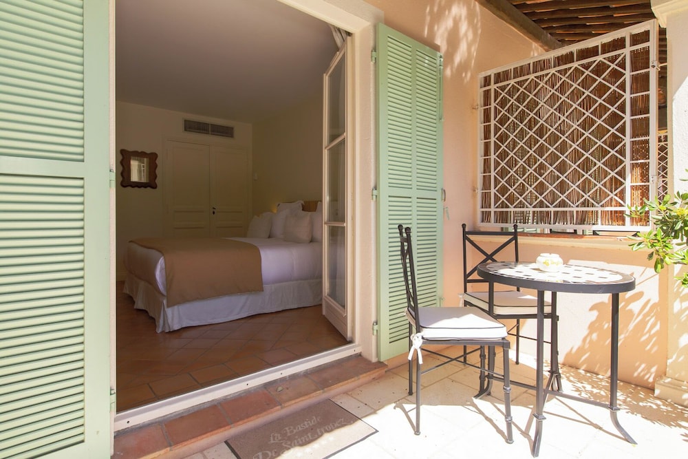 Superior Double Room - Photo 9