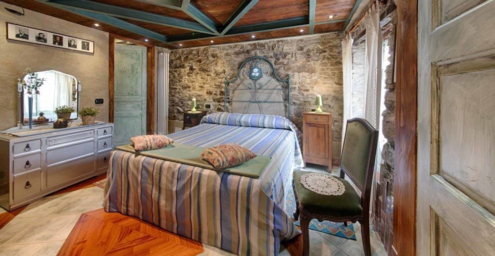 Suite For 2 People photo 2