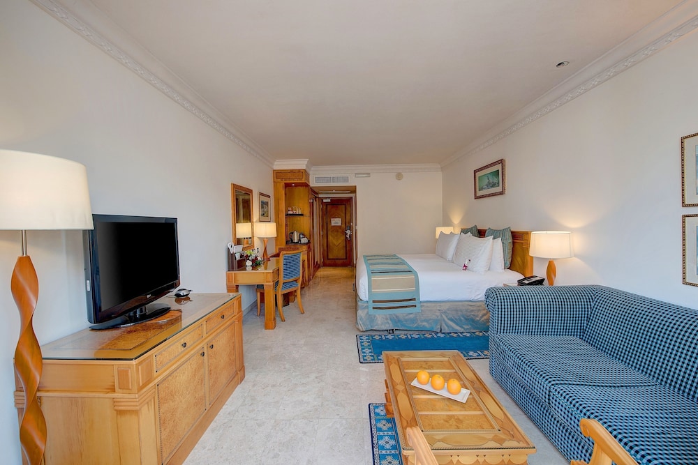 Standard Room photo 2