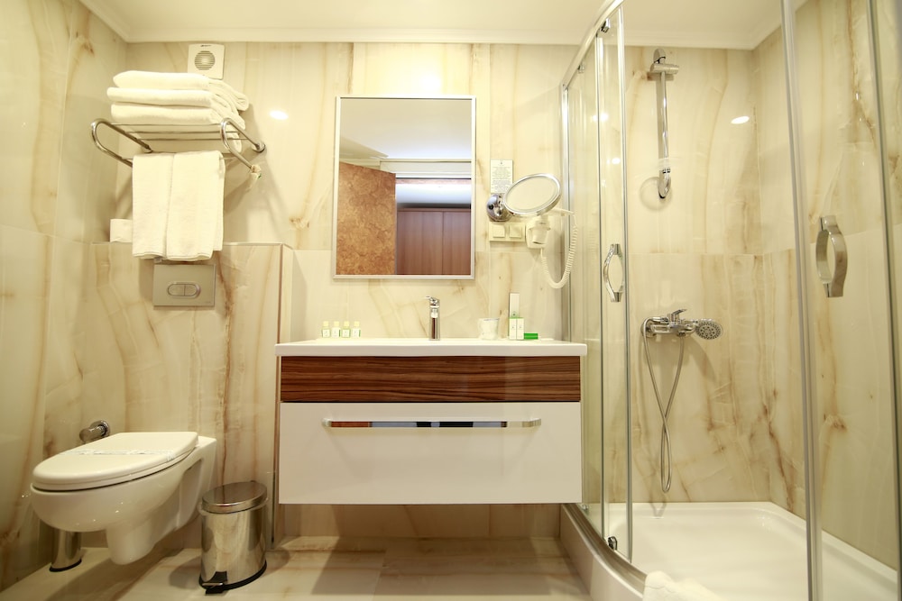 Junior Suite, City View - Photo 9