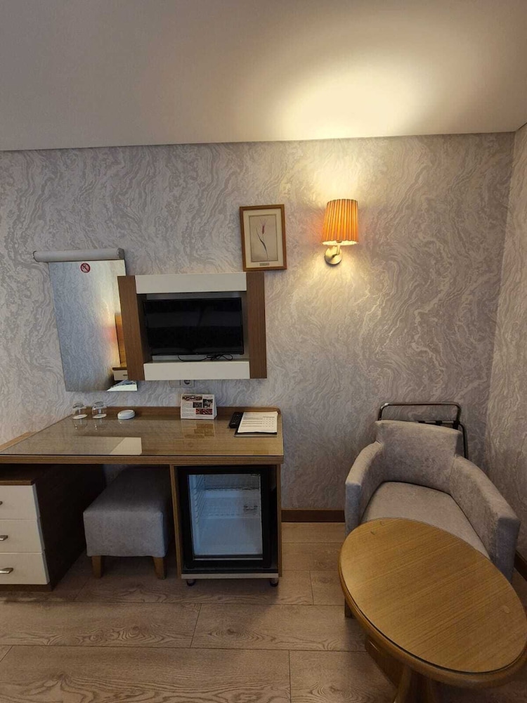 Standard Twin Room photo 1