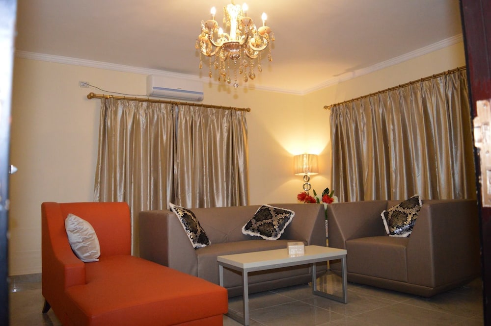 Executive Suite photo 2