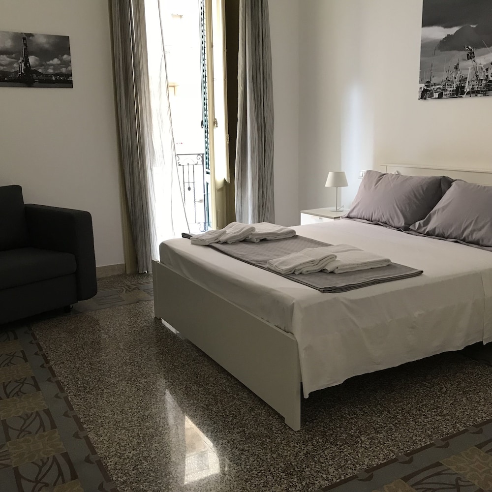 Comfort Double Room, City View (D)