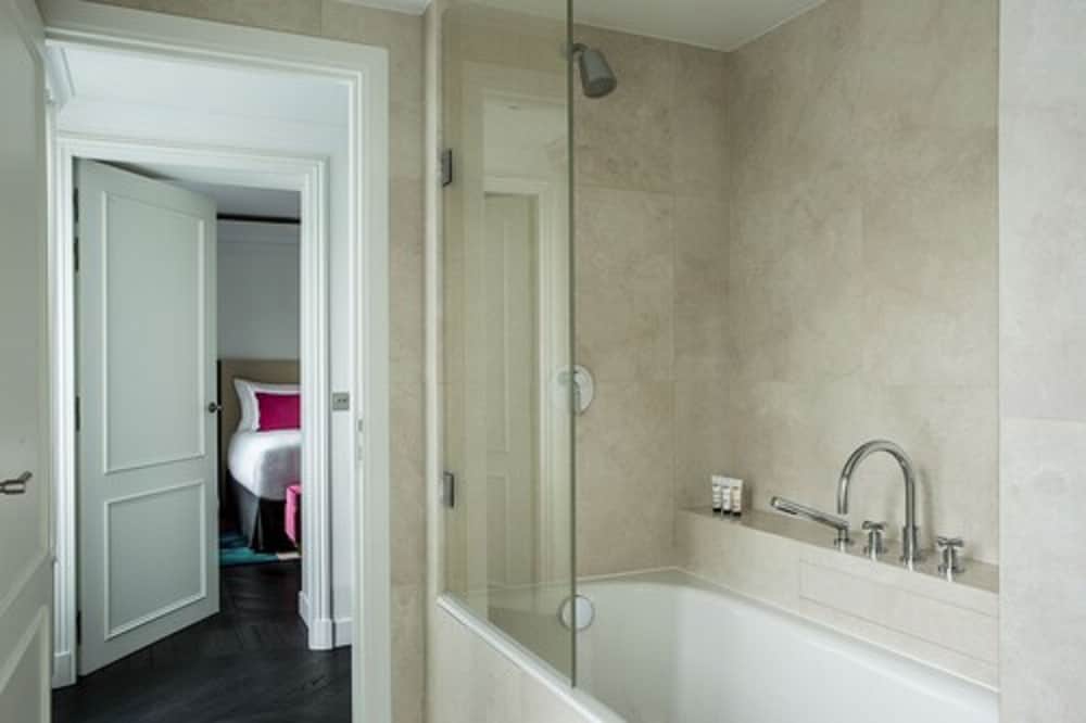 Chambre Deluxe Double ou avec lits jumeaux