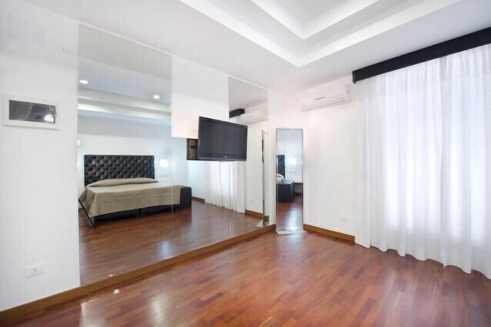 Exclusive Suite