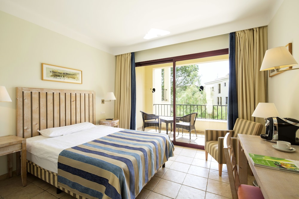 Classic Single Room