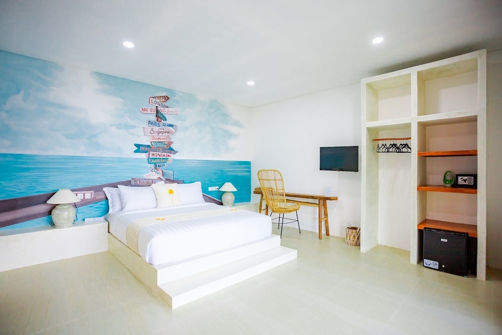 Panoramic Cottage, 1 King Bed, Ocean View photo 2