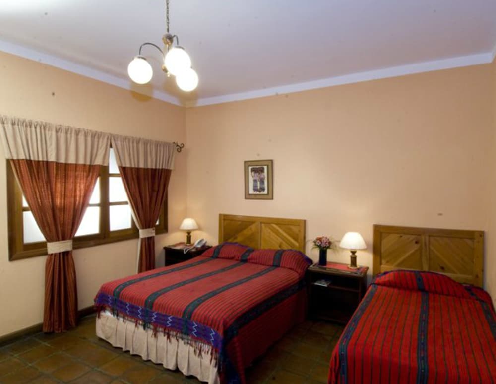 Deluxe Double Room, Multiple Beds, Non Smoking