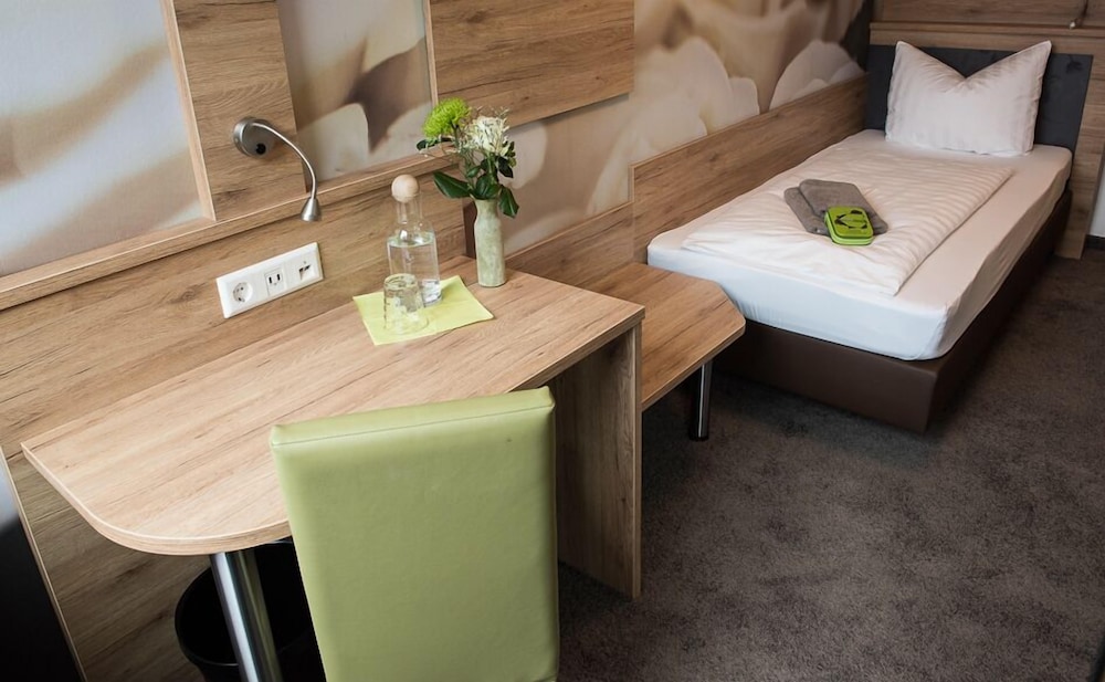 Comfort Single Room
