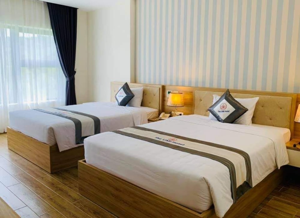 Basic Double or Twin Room, Mountain View