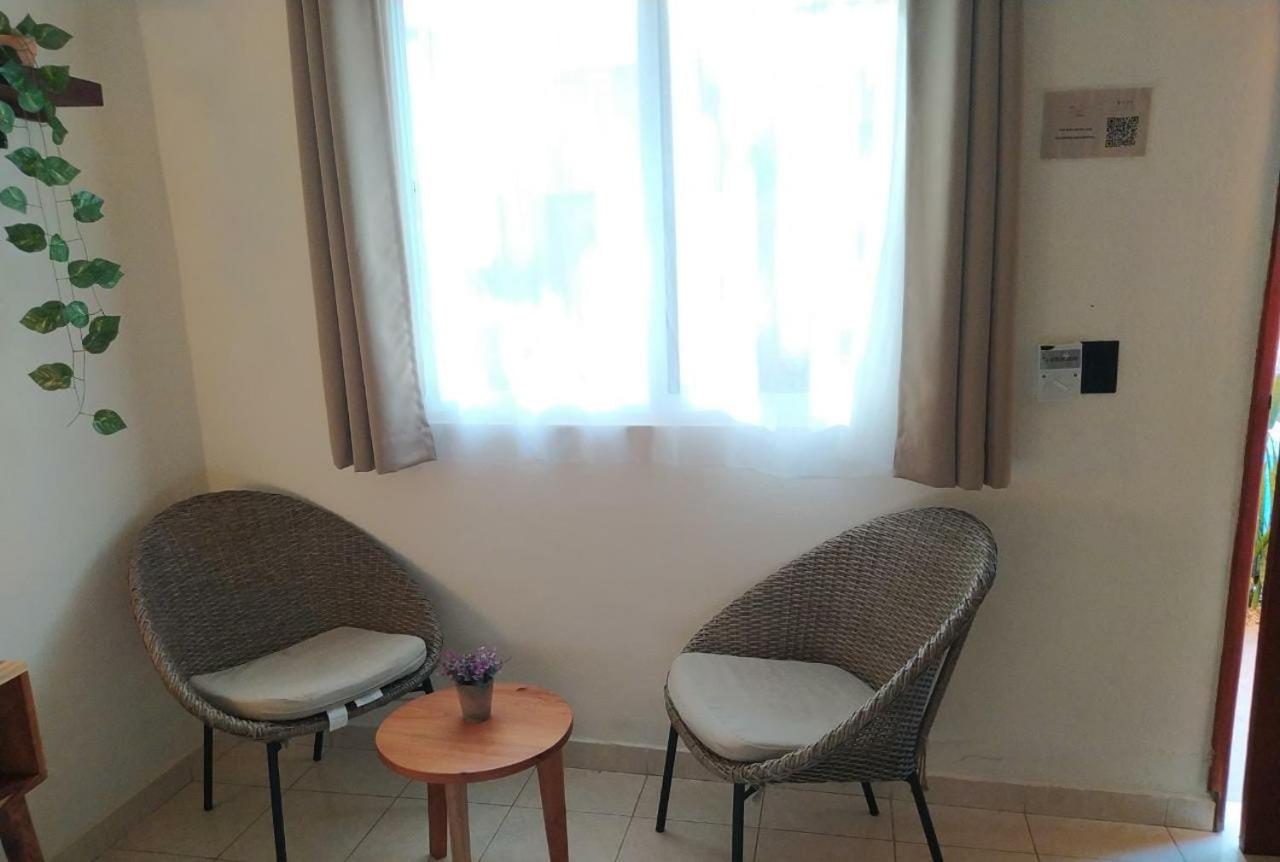 Double Room - Photo 16