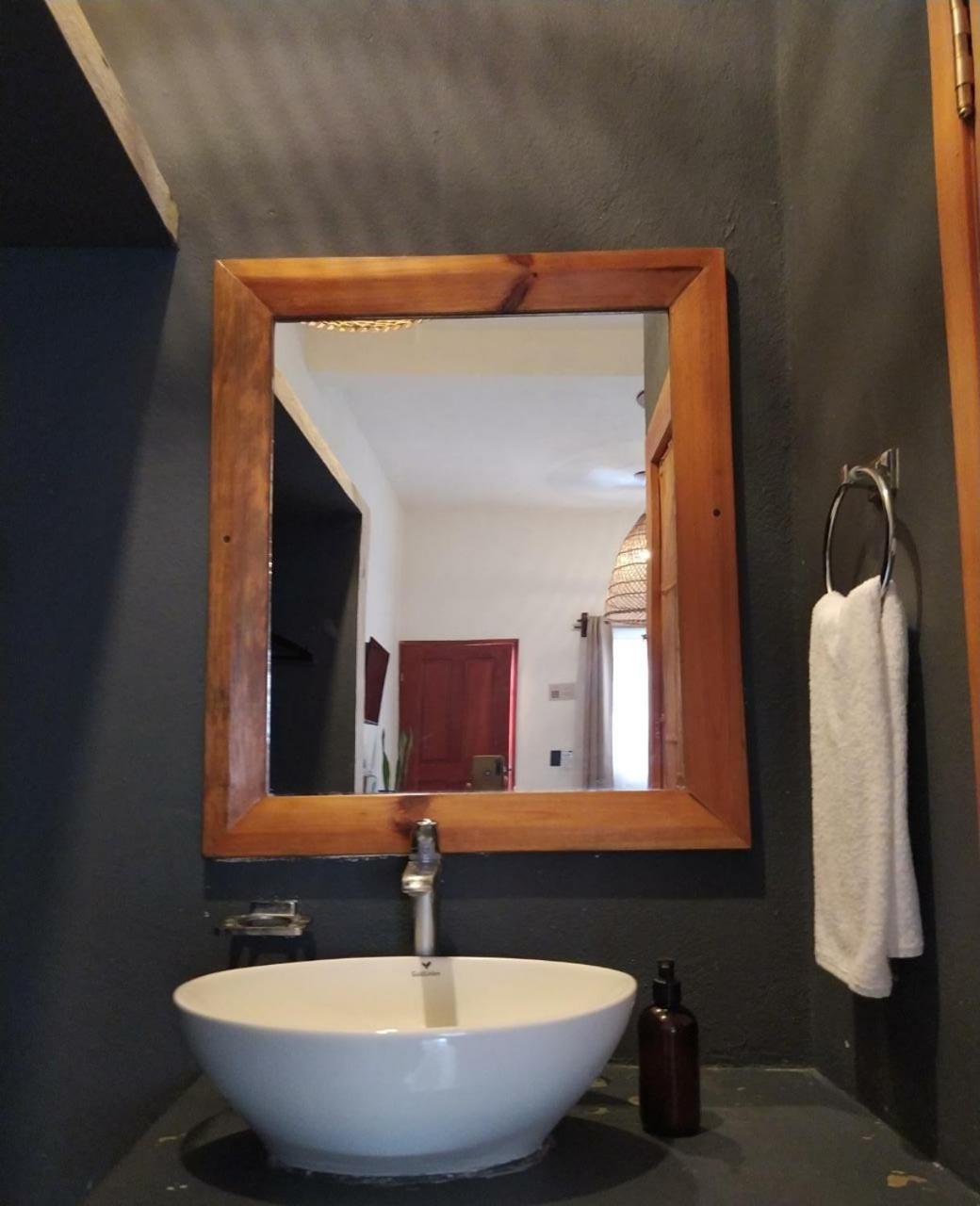 Double Room - Photo 15