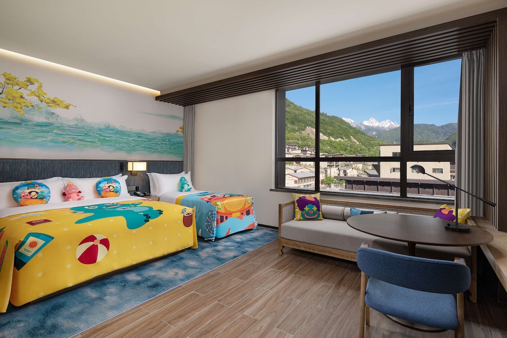 Family Room, Multiple Beds photo 1