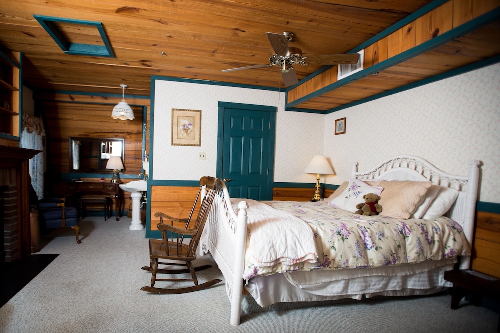 Deluxe Single Room, 1 Bedroom photo 1