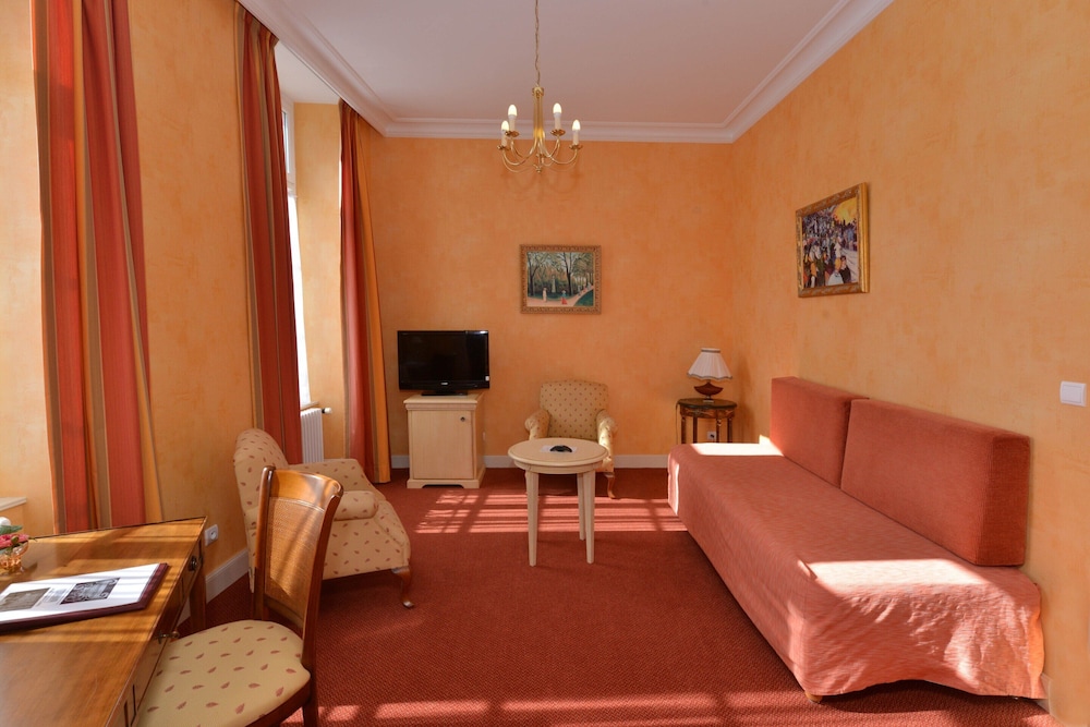 Superior Triple Room, Ensuite (Suite) photo 1