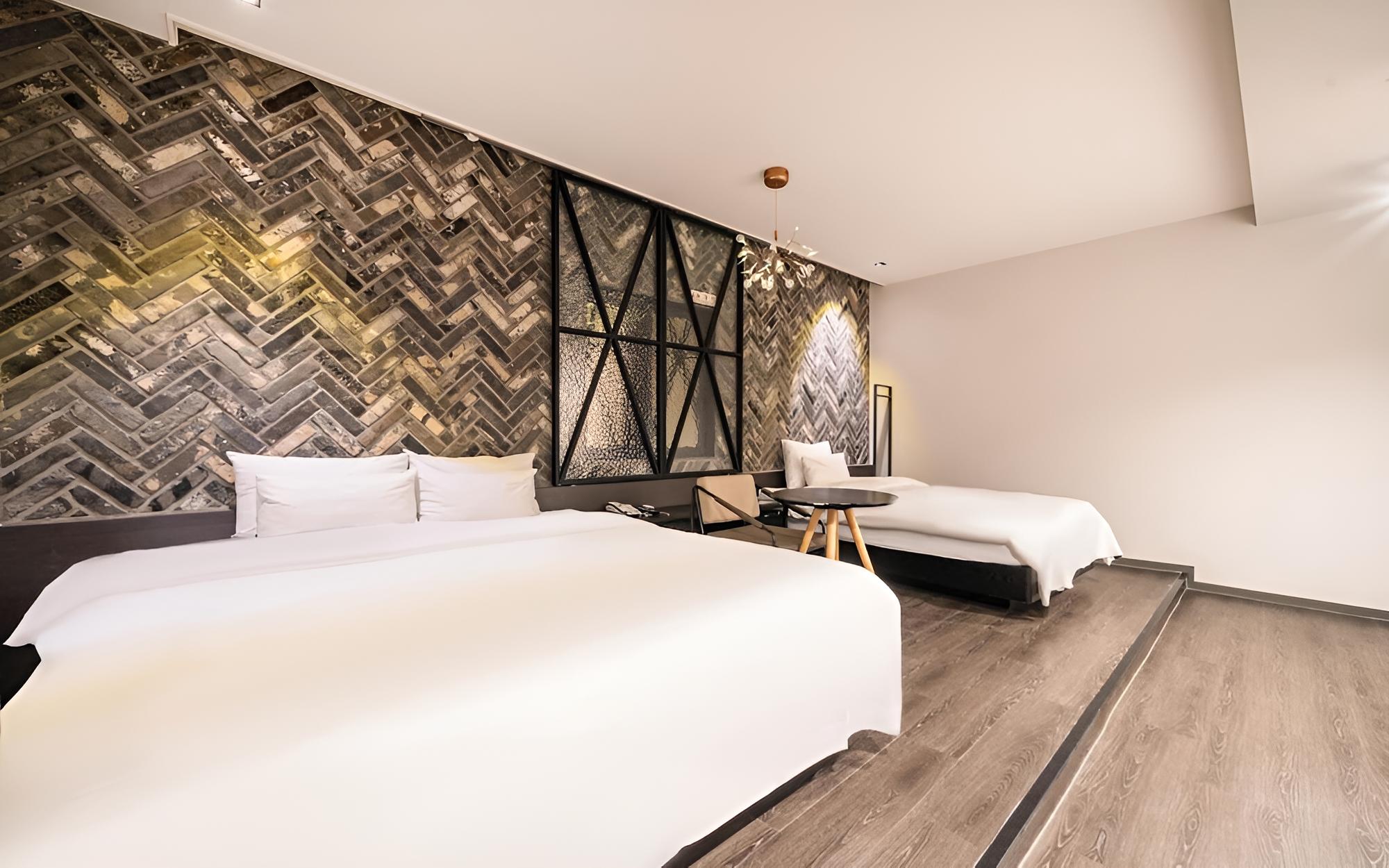 Room (Premium Twin (Randomly assigned with ) - Photo 3