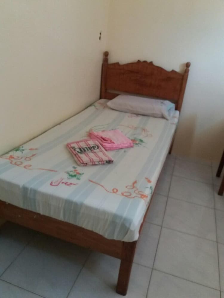 Basic Single Room photo 3