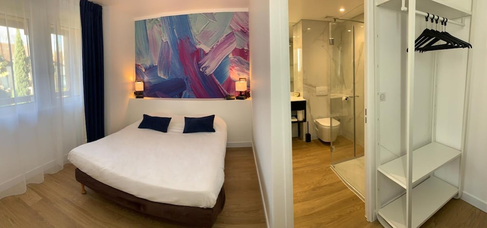 Double Room, Courtyard Area - Photo 2