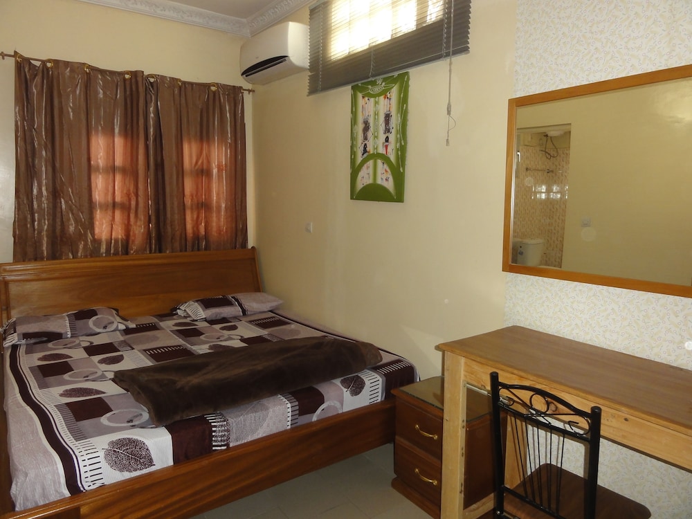 Exclusive Apartment, 2 Double Beds, Non Smoking, Kitchen photo 3