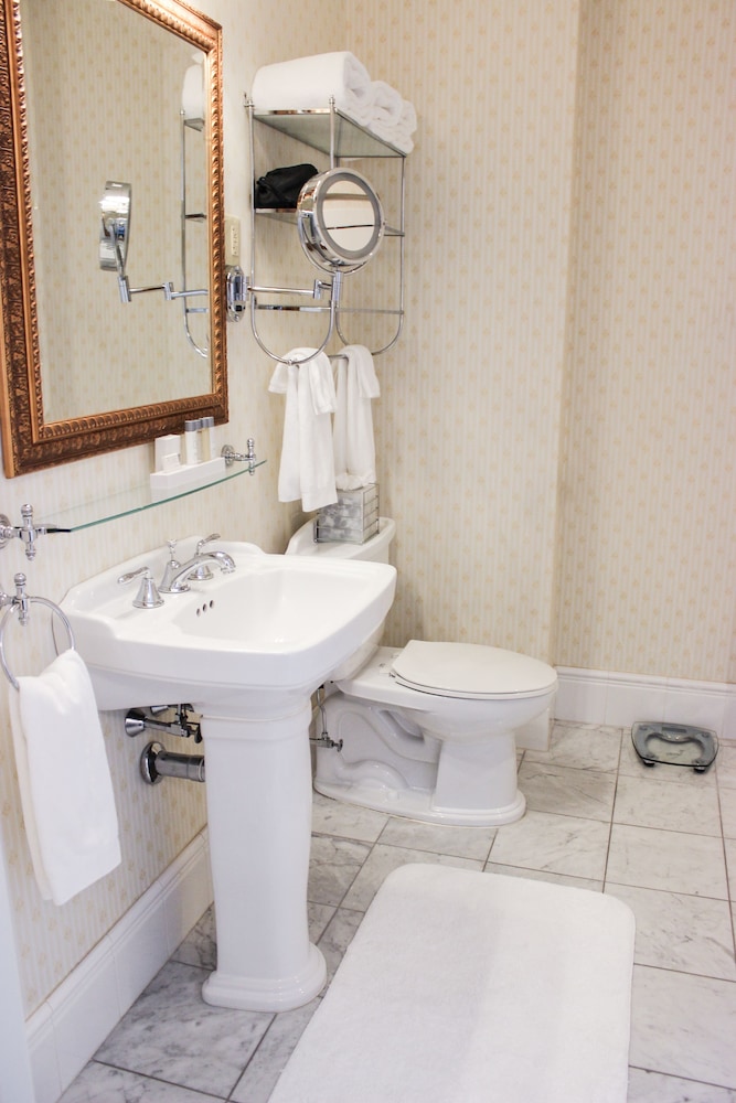 Standard Room - Photo 4