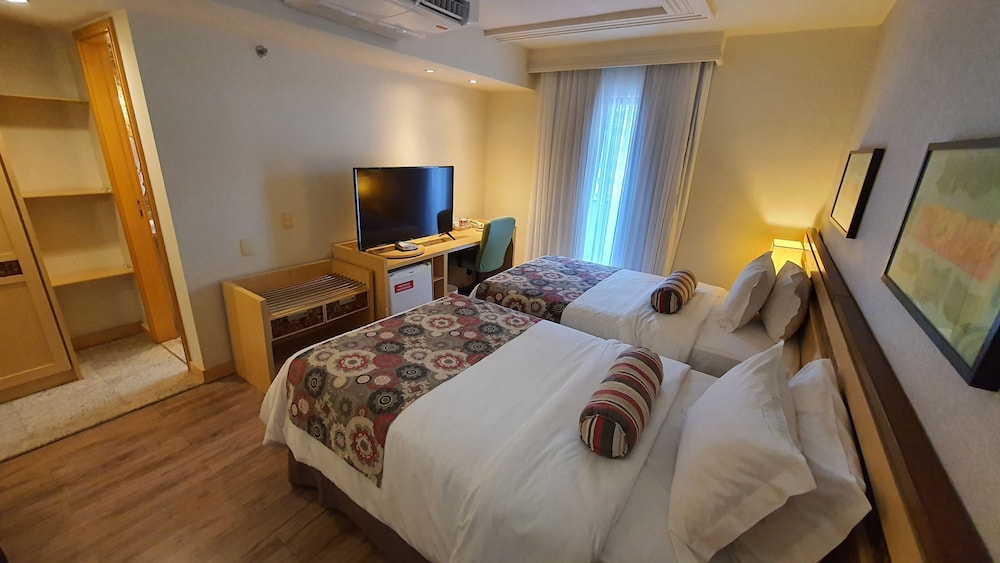 Superior Single Room, Multiple Beds photo 2