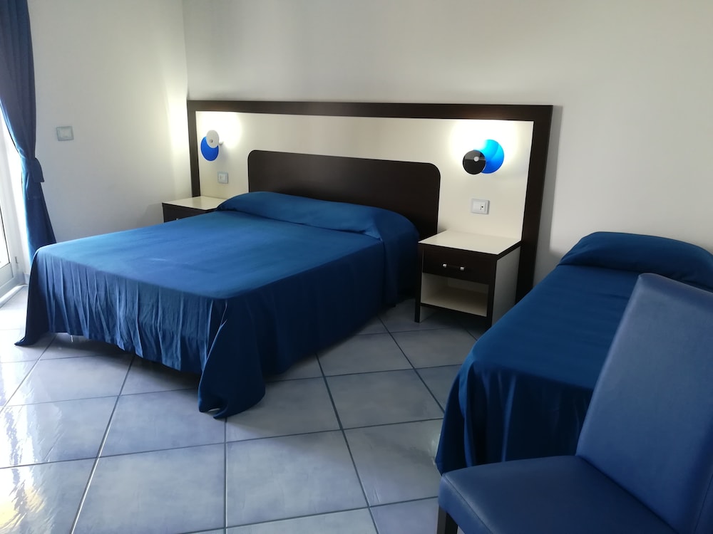 Triple Room, Beachfront
