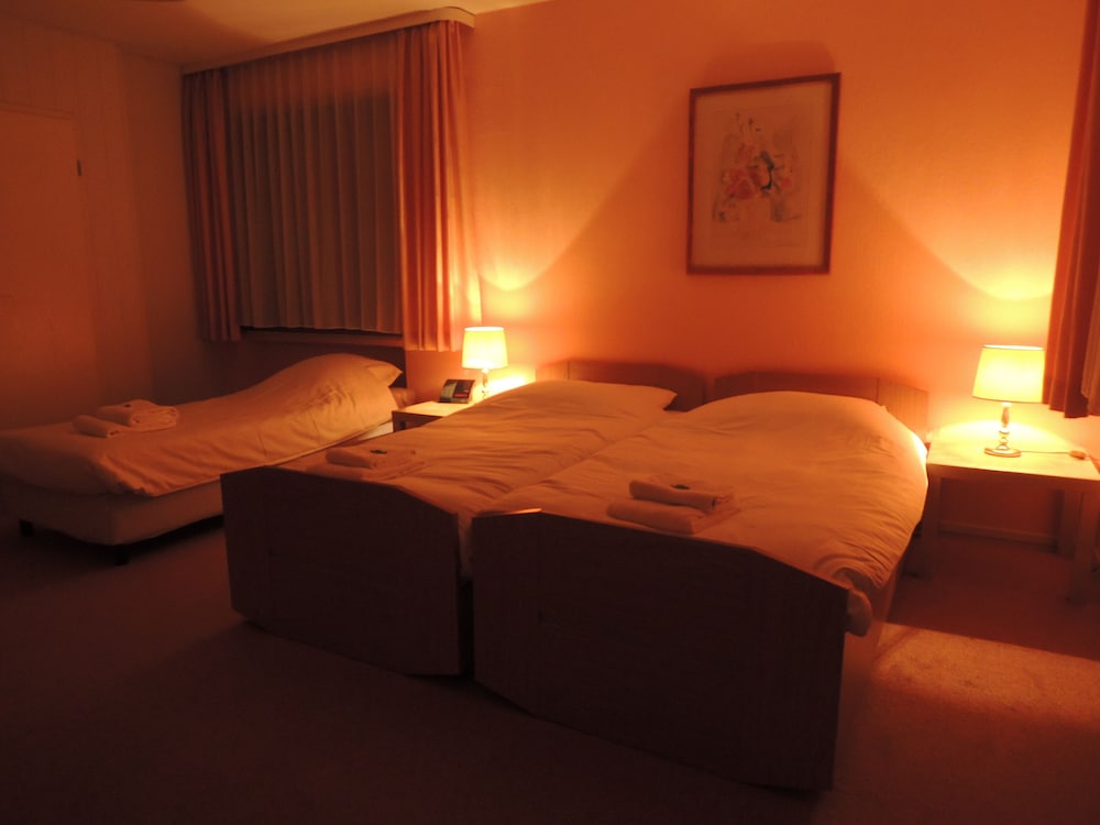 Basic Suite photo 3