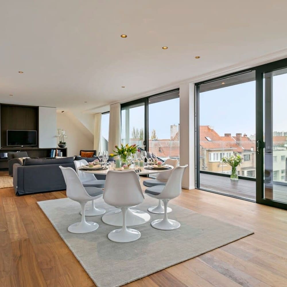 Majestic new Penthouse With 2 Parkings, Photo 8