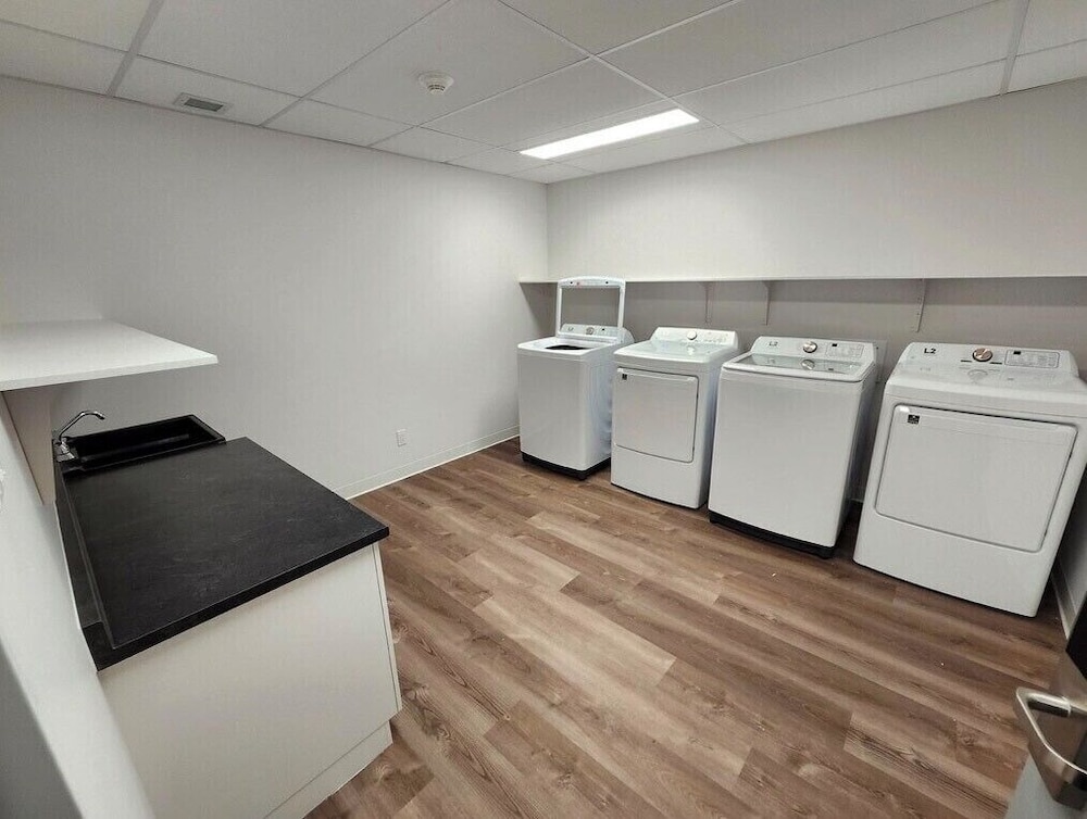 Basic Twin Room, Sea View photo 2