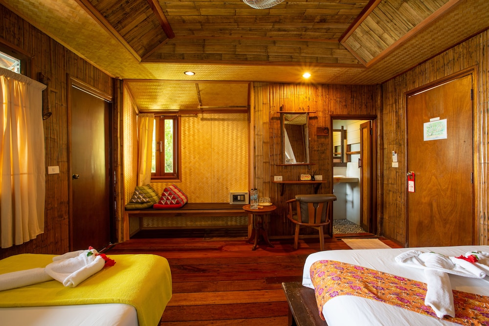 Triple Room, Garden View (Fan ) photo 2