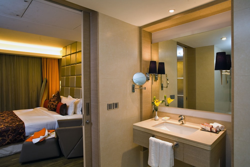 Premium Room - Photo 4