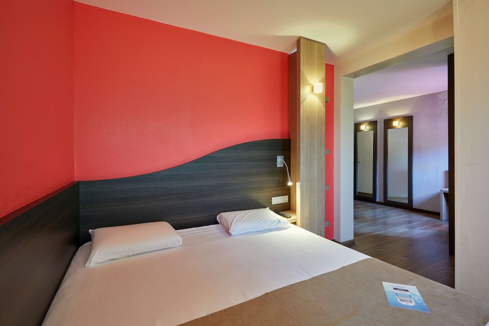 Standard Room, 1 Double Bed - Photo 2