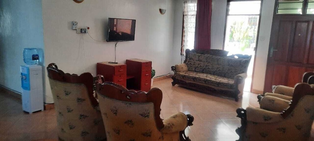 Family Apartment, City View