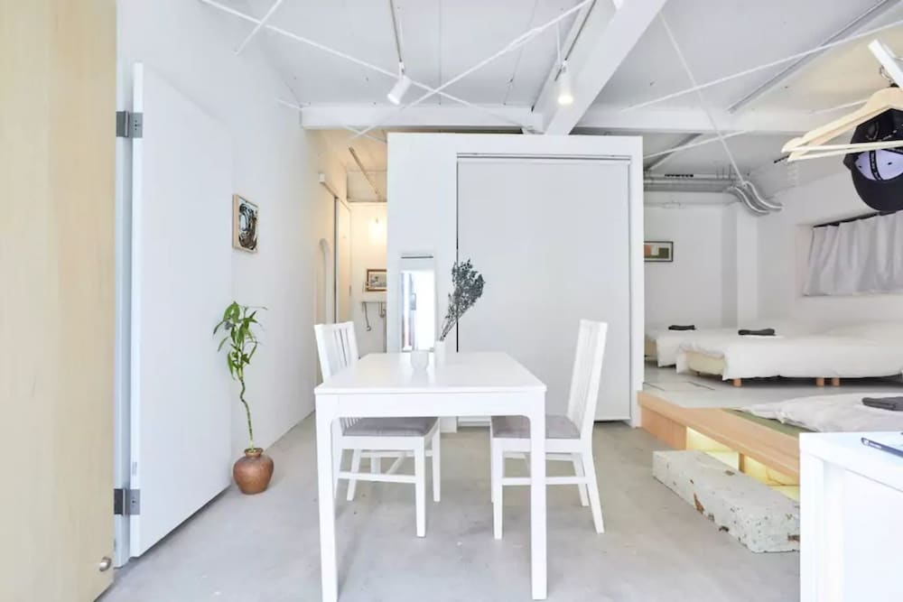 Apartment photo 3
