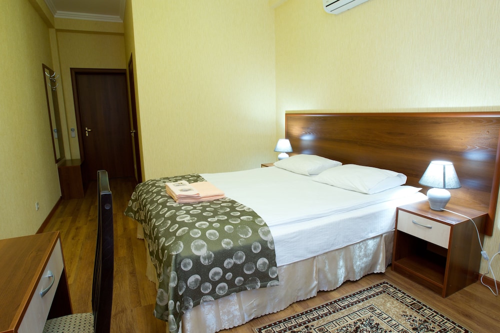 Standard Double Room photo 2